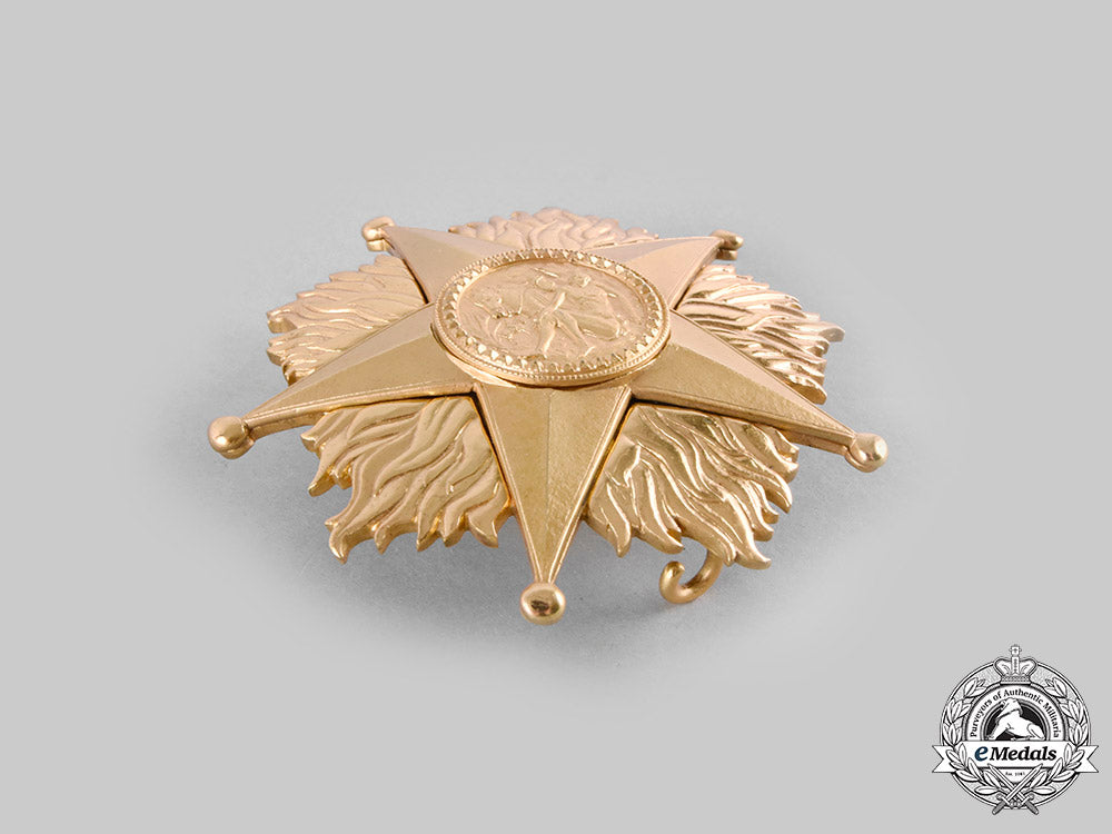 italy,_republic._an_order_of_the_star_of_the_italian_solidarity,_i_class_grand_officer,_c.1960_c20749_emd9423_1