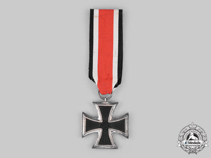germany,_wehrmacht._a1939_iron_cross_ii_class,_by_wilhelm_deumer_c20751_mnc2857_2