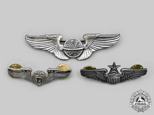 united_states._a_lot_of_three_united_states_air_force(_usaf)_badges_c20755_mnc2267_1