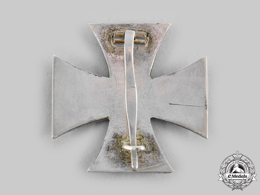germany,_imperial._a1914_iron_cross_i_class_with_award_document_to_musketeer_erich_liebig_c20763_emd4080_1