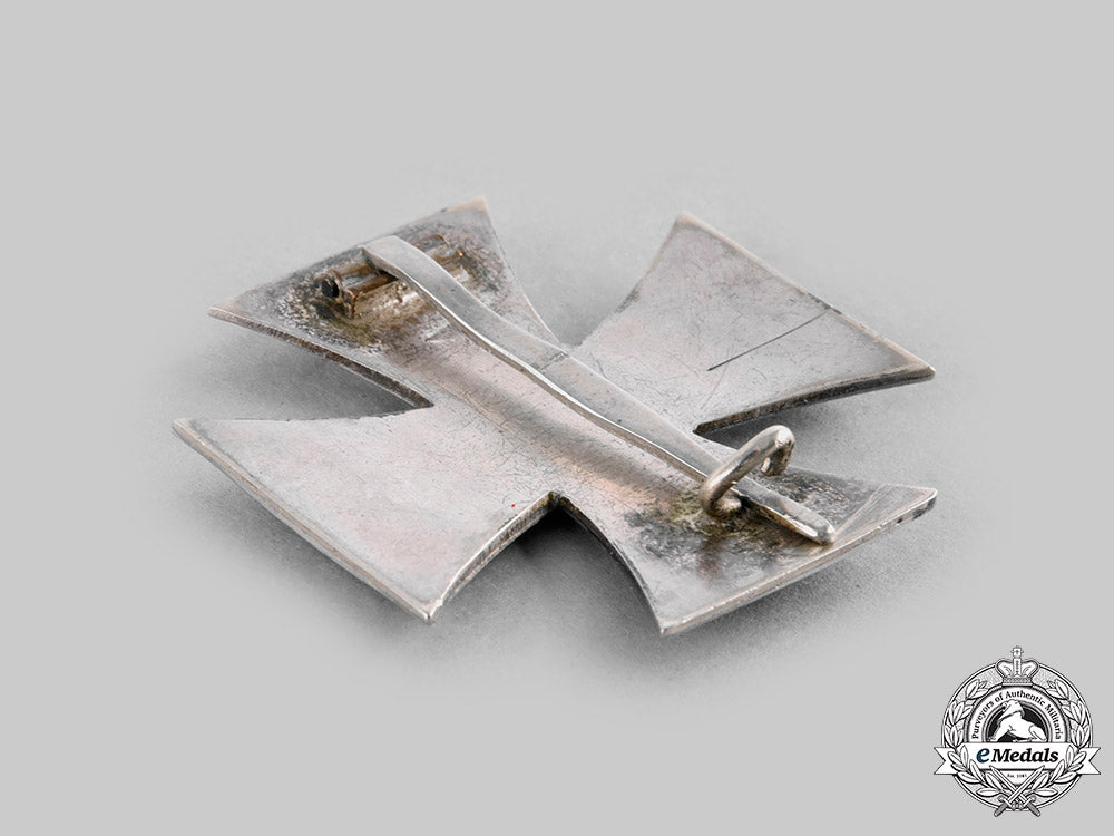 germany,_imperial._a1914_iron_cross_i_class_with_award_document_to_musketeer_erich_liebig_c20765_emd4083_1