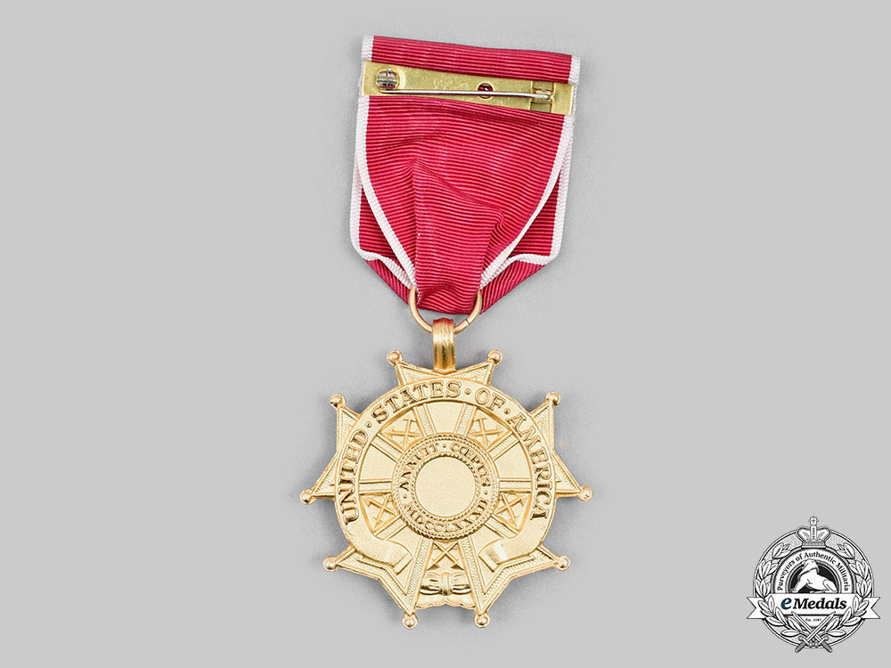 united_states._a_legion_of_merit,_legionnaire_grade_c20765_mnc6264