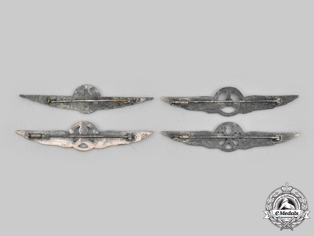 italy,_kingdom._a_lot_of_four_second_war_royal_air_force_qualification_badges_c20785_mnc2182