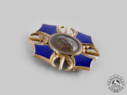mongolia,_inner_mongolia._a_military_merit_decoration,_ii_class_with_case_c20789_emd9116_1_1