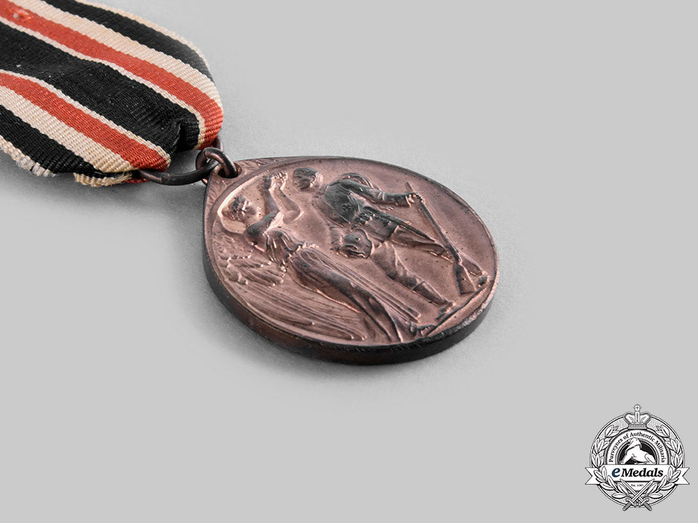 germany,_imperial._a_collection_of_medals_and_documents_to_train_driver_peter_kneip_and_his_family_c20792_emd4311_1_1