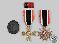 Germany, Wehrmacht. A Lot Of Service Medals