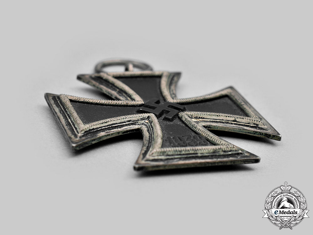 germany,_wehrmacht._a1939_iron_cross_ii_class_c20804_mnc7849_1