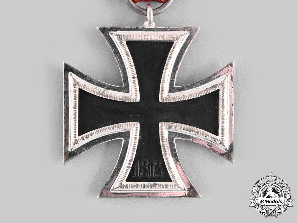 germany,_wehrmacht._a1939_iron_cross_ii_class,_lug_variant,_by_wächtler&_lange_c20819_emd8943
