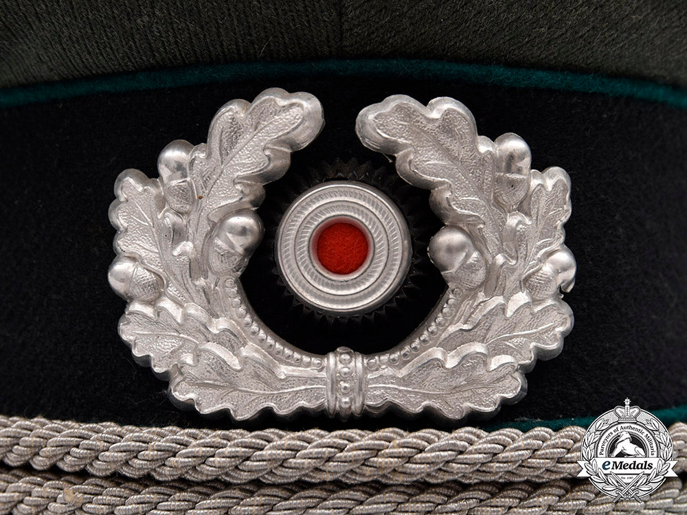 germany,_heer._an_administration_officer’s_visor_cap,_by_erel_c20824_mnc2447