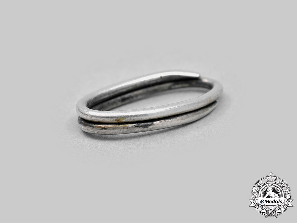 germany,_wehrmacht._a_suspension_ring_for_a_knight’s_cross_of_the_iron_cross,_by_c.f._zimmermann_c20826_mnc3037_1