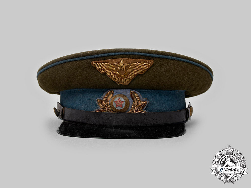 russia,_soviet_union._an_air_force_officer’s_m35_visor_cap_c20834_mnc2466
