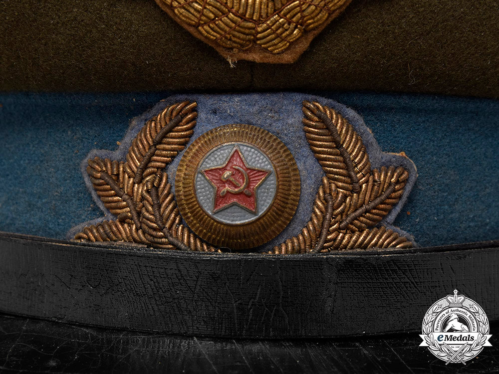 russia,_soviet_union._an_air_force_officer’s_m35_visor_cap_c20839_mnc2477