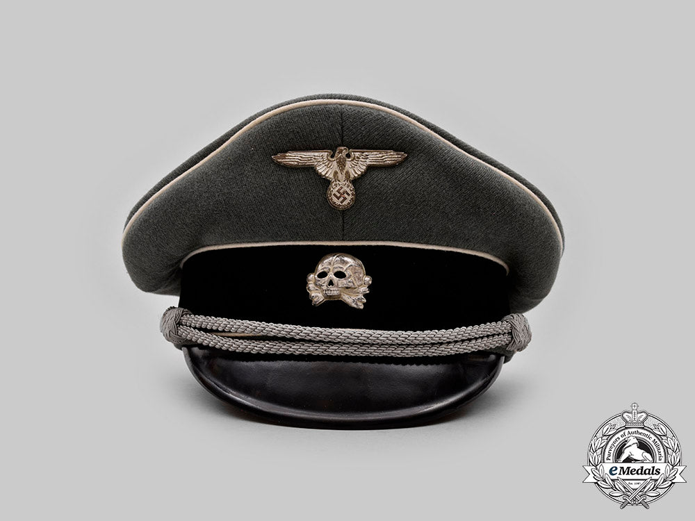 germany,_ss._a_waffen-_ss_infantry_officer’s_visor_cap,_by_ferdinand_erdt_c20842_mnc2377_1
