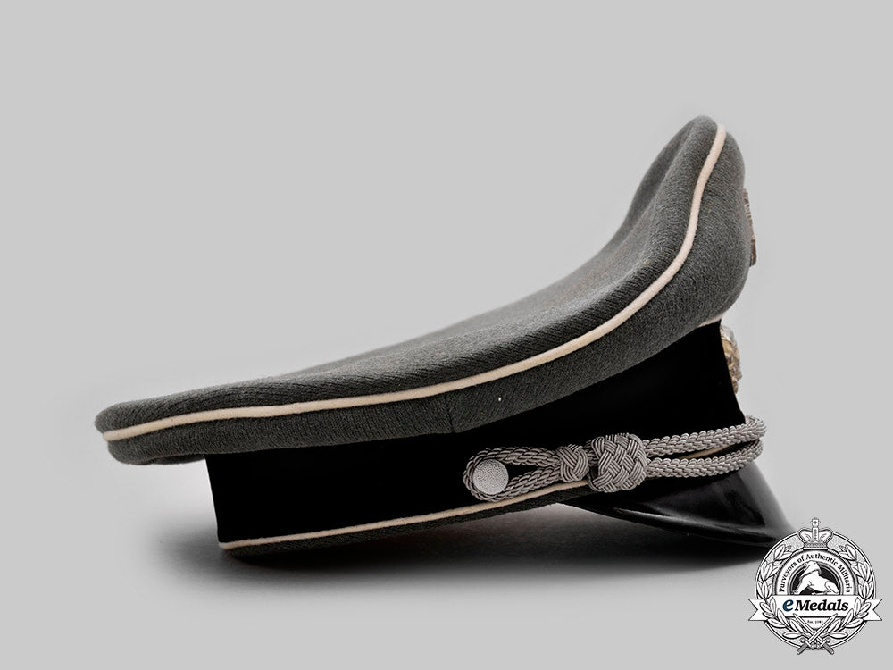germany,_ss._a_waffen-_ss_infantry_officer’s_visor_cap,_by_ferdinand_erdt_c20843_mnc2379_1