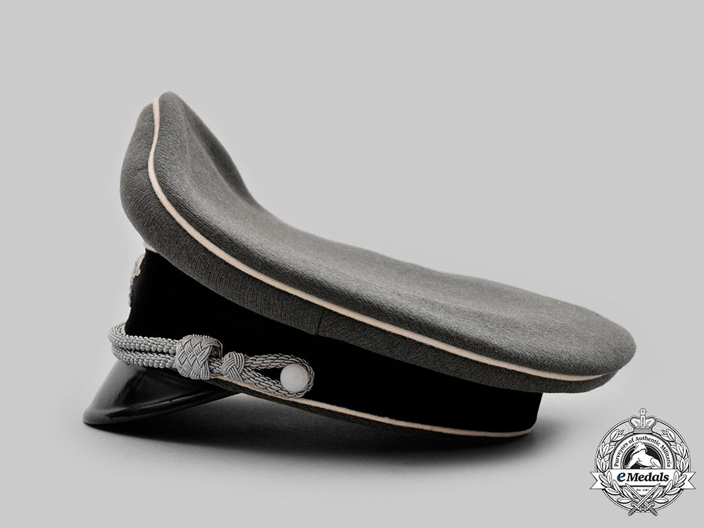germany,_ss._a_waffen-_ss_infantry_officer’s_visor_cap,_by_ferdinand_erdt_c20845_mnc2383_1