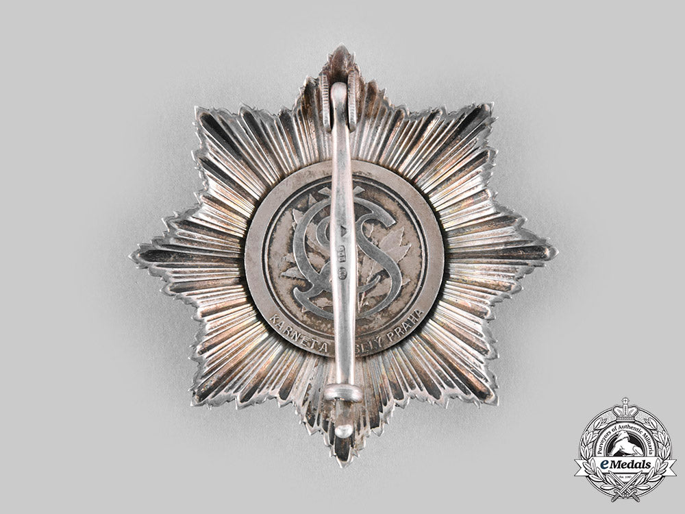 czechoslovakia,_iii_republic._a_military_order_of_the_white_lion,_ii_class_star,_by_karnet&_kysely,_c.1945_c20856_emd0285_1_2_1_1_1_1