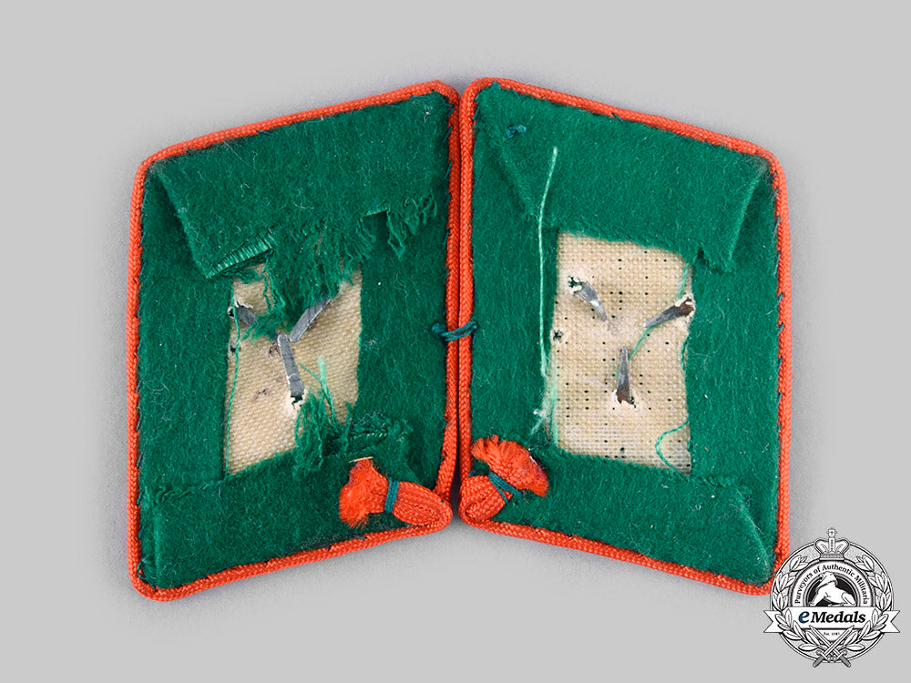 germany,_luftwaffe._a_set_of1_st_fallschirm-_panzer_division_hermann_göring_assault_gun_collar_tabs_c20868_emd9248