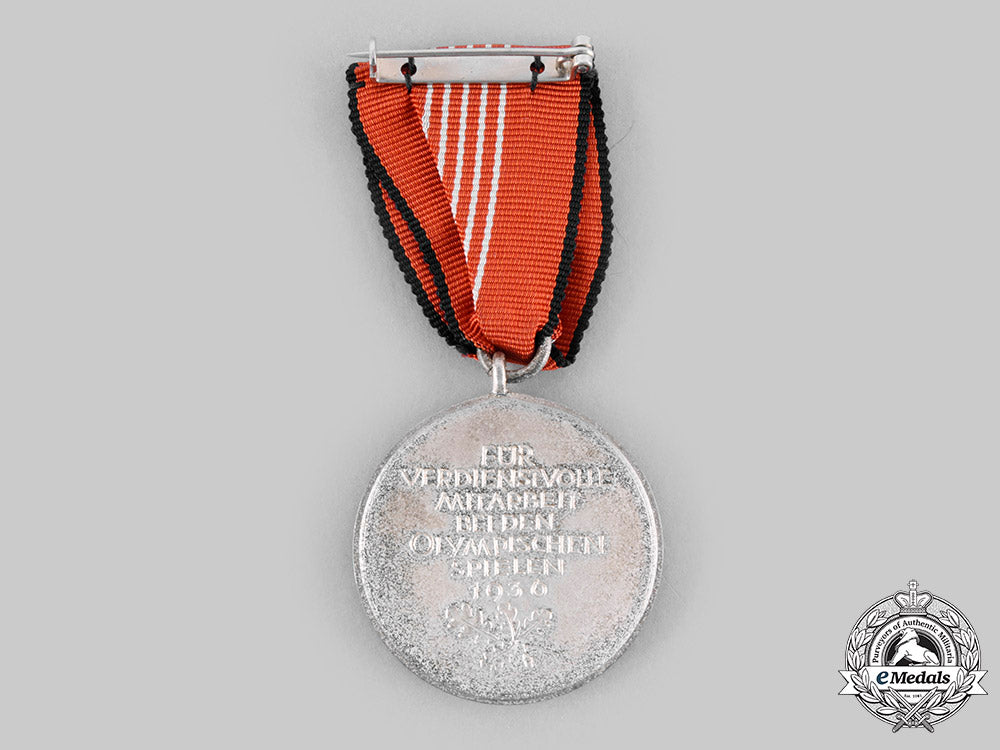 germany,_third_reich._an_olympics_commemorative_medal,_with_case_c20871_emd9274
