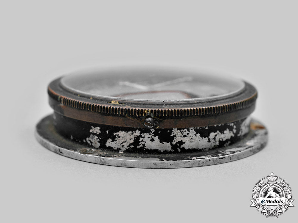 italy,_kingdom._a_second_world_war-_period_radio_clock,_by_e._boselli_c20876_mnc8101_1_1