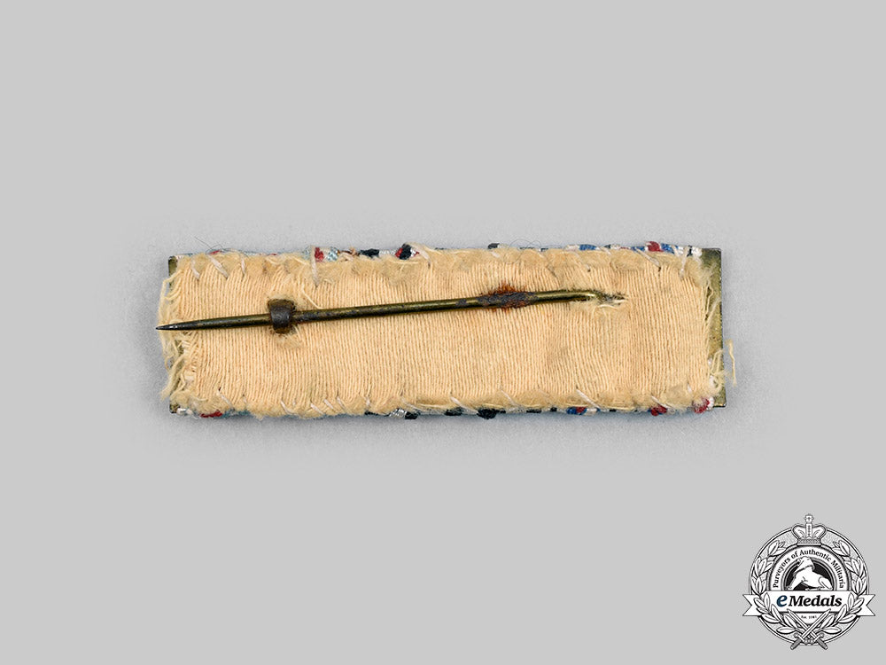 bavaria,_kingdom._a_military_merit_cross,_iii_class_with_swords_and_custom_case,_by_weiss&_co._c20884_mnc8138