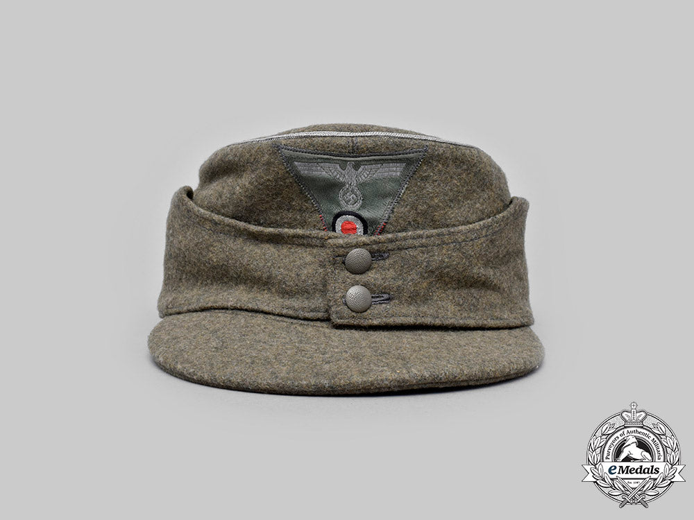 germany,_heer._an_officer’s_m43_field_cap_c20899_mnc1686_1