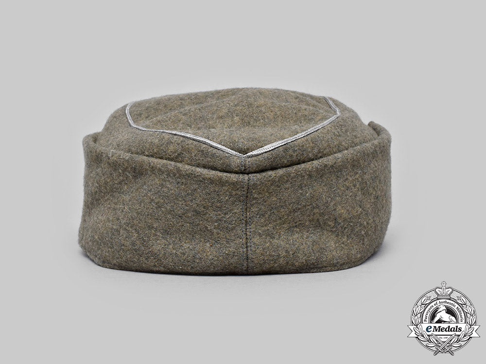 germany,_heer._an_officer’s_m43_field_cap_c20901_mnc1690_1
