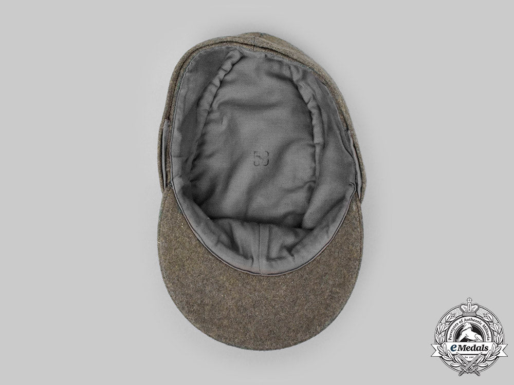 germany,_heer._an_officer’s_m43_field_cap_c20904_mnc1703_1