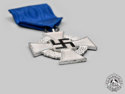 germany,_third_reich._a_lot_of_badges_and_decorations_c20917_mnc6420