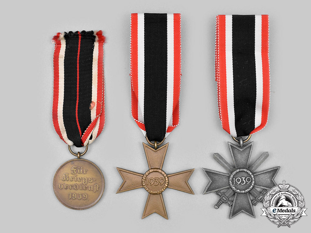 germany,_wehrmacht._a_lot_of_war_merit_decorations_c20921_mnc6431