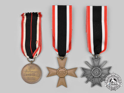 germany,_wehrmacht._a_lot_of_war_merit_decorations_c20921_mnc6431
