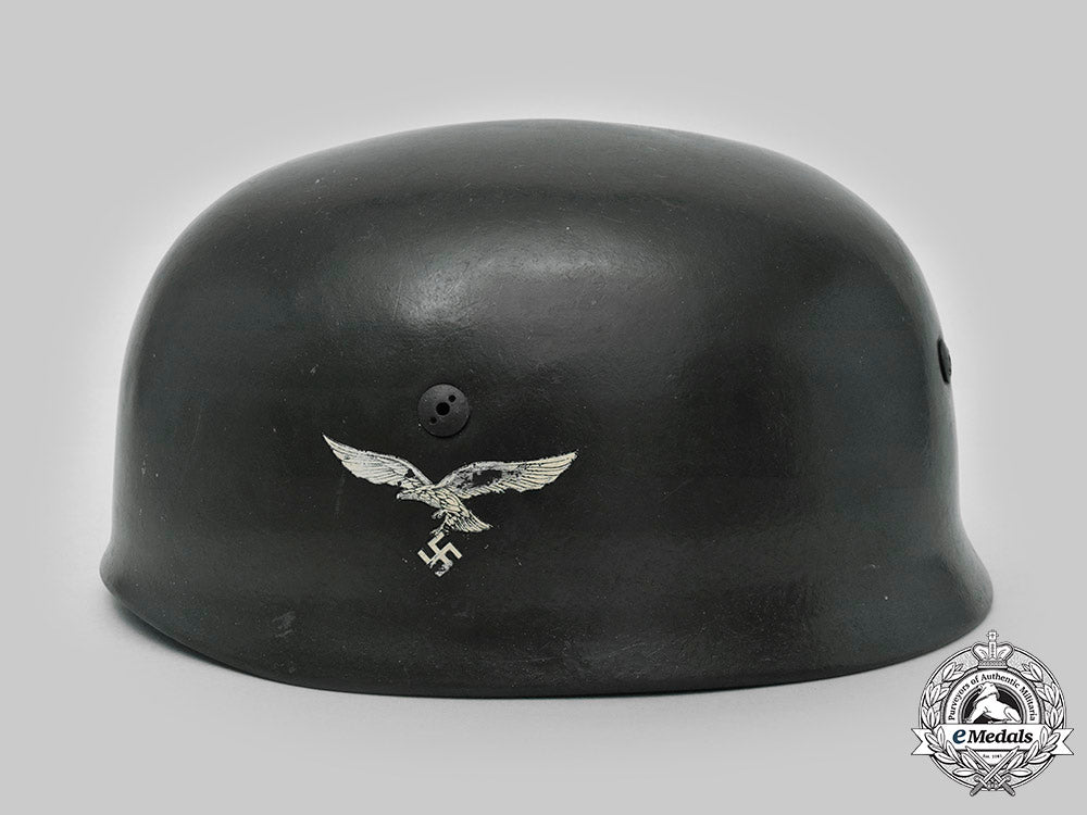 germany,_luftwaffe._a_fallschirmjäger_m38_single-_decal_steel_helmet_c20925_mnc1969_1