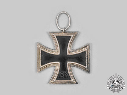 germany,_wehrmacht._a1939_iron_cross_ii_class,_with_ribbon_bar,_by_franke&_co._c20932_mnc6458