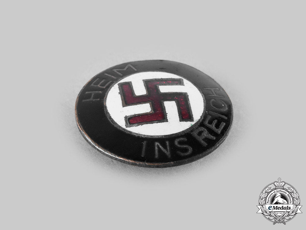 germany,_third_reich._a_volksdeutsche_bewegung_luxemburg_membership_badge_c20933_emd9188_1_1