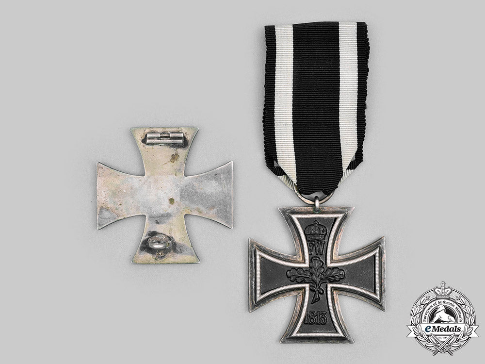 germany._a_lot_of_service_decorations_c20940_mnc2942