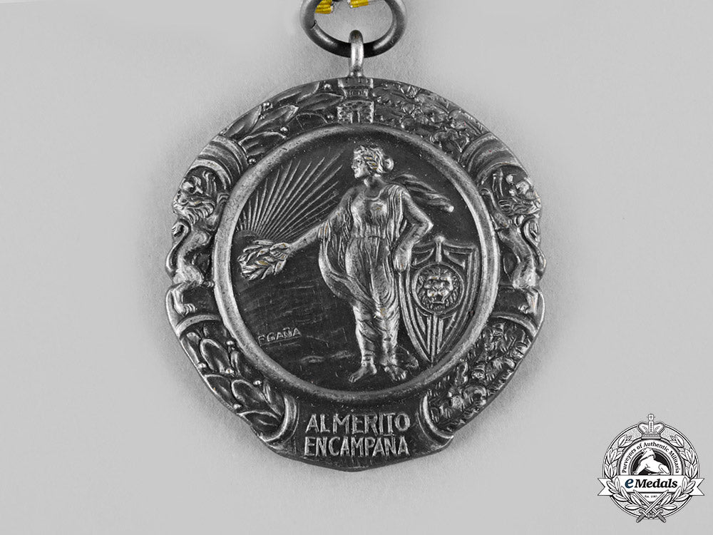 spain,_fascist_state._a_military_medal,_silver_class,_by_egaña,_c.1940_c20952_emd9235_1_1