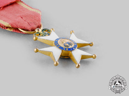 spain,_kingdom._an_order_of_st._ferdinand_in_gold,_i_class_knight,_c.1900_c20959_emd9252_1_1