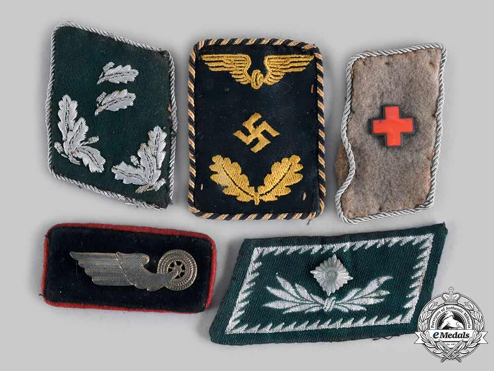 germany,_third_reich._a_lot_of_collar_tabs_c20972_emd0405_1