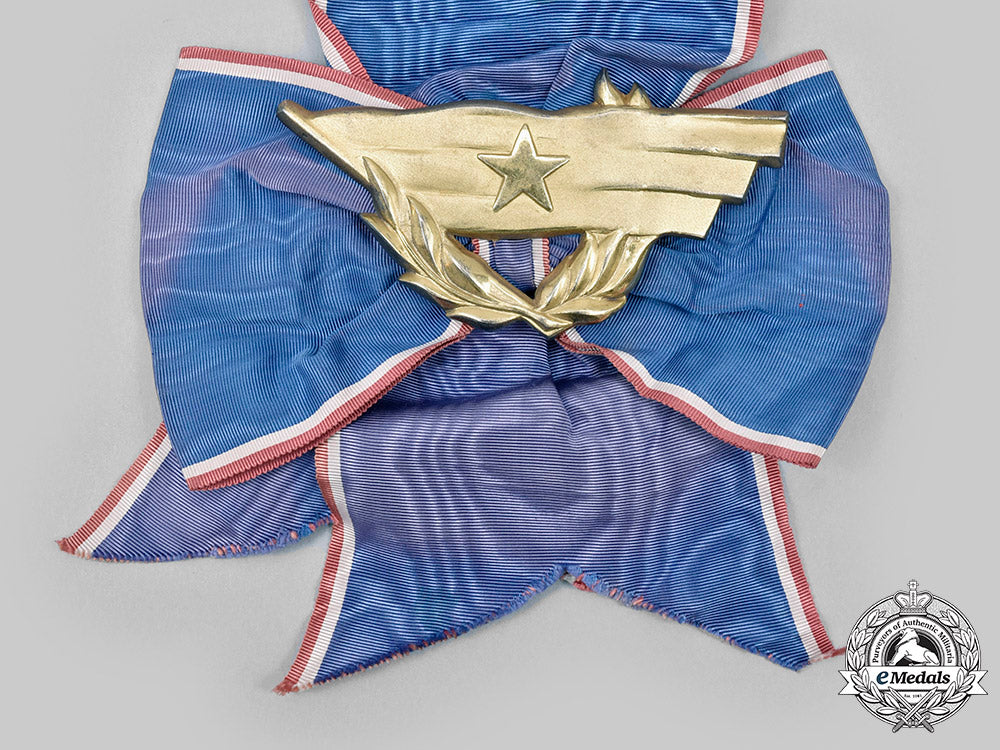 yugoslavia,_republic._an_order_of_the_yugoslav_flag,_grand_cross,_c.1965_c20989_mnc4260_1_1_1