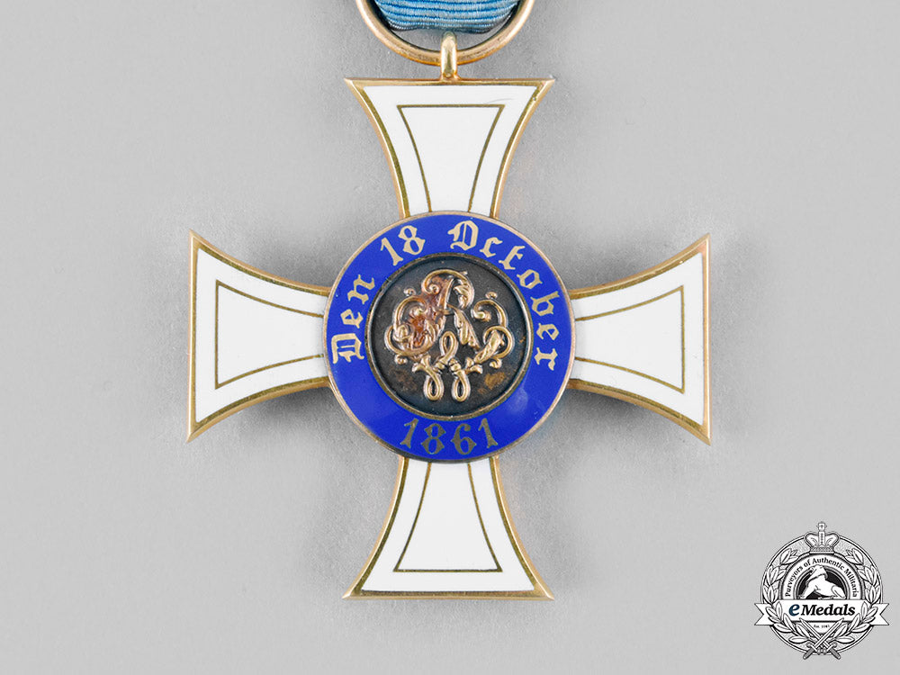 prussia,_kingdom._an_order_of_the_crown,_iii_class_cross_in_gold,_by_johann_wagner&_sohn,_c.1900_c20992_emd0055_2_1