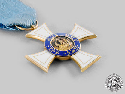 prussia,_kingdom._an_order_of_the_crown,_iii_class_cross_in_gold,_by_johann_wagner&_sohn,_c.1900_c20993_emd0061_2_1