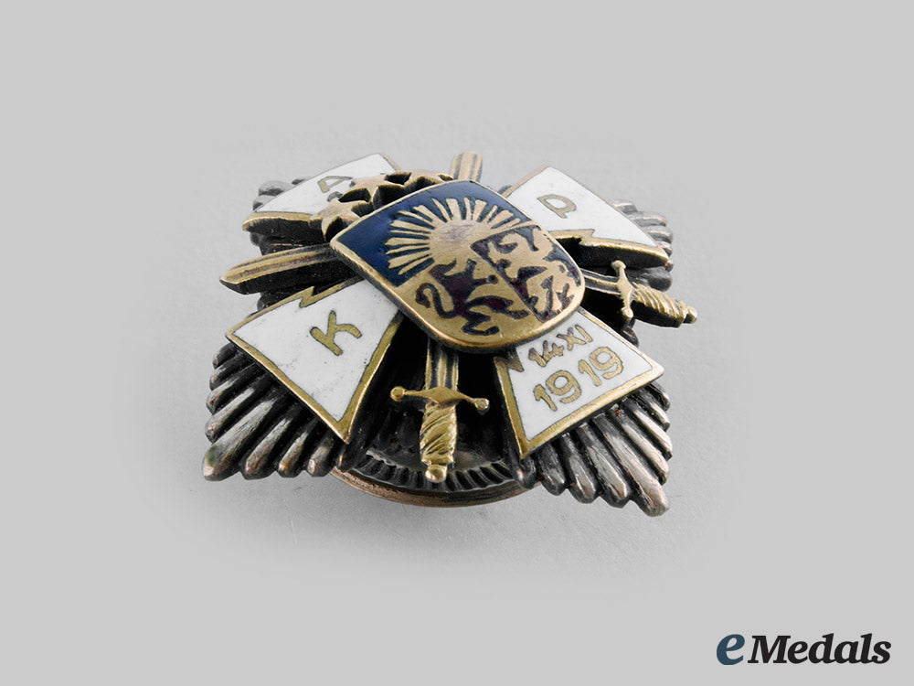 latvia,_republic._a10_th_aizpute_kājnieku_pulks(_aizpute_infantry_regiment)_badge_c20_00096_1_1_1