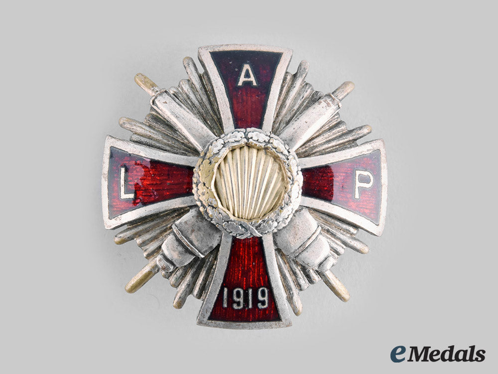 latvia,_republic._a_latgale_artilerijas_pulks(_latgale_artillery_regiment)_badge,_by_a._ratfelders_c20_00136_1