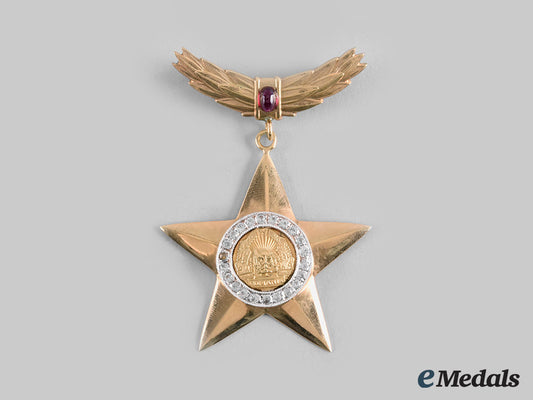 romania,_socialist_republic._a_hero_of_the_socialist_republic_of_romania_in_gold_c20_00285_1_1_1