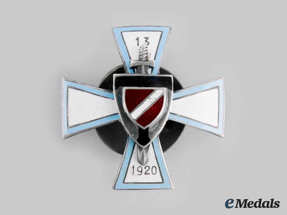 latvia,_republic._a13_th_tukums_regiment_badge,_c.1920_c20_00302_1