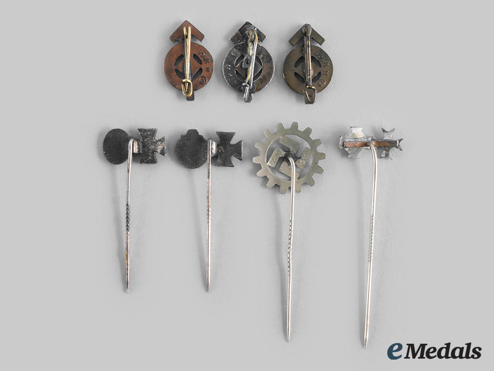 germany,_third_reich._a_lot_of_badges_and_stick_pins_c20_00325_1_1
