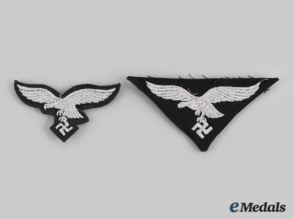 germany,_luftwaffe._a_pair_of_luftwaffe_eagle_insignia_c20_00379