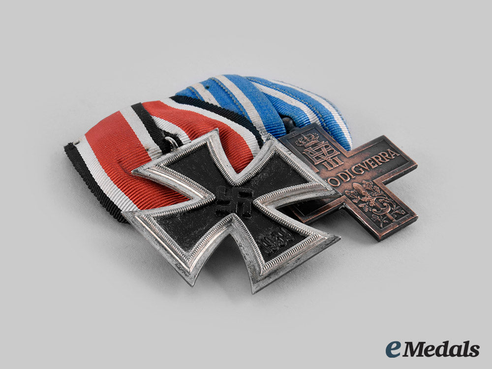 germany,_wehrmacht._a_lot_of_decorations_c20_00411
