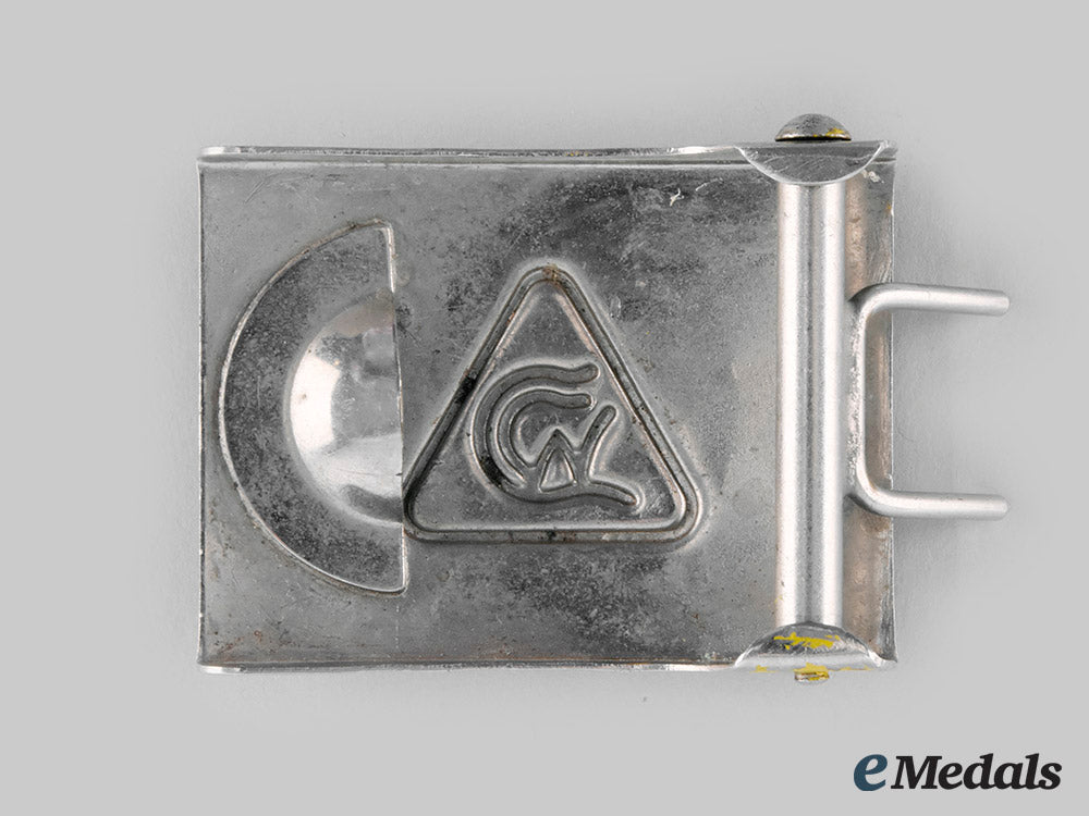 germany,_third_reich._a_drägerwerk_employee_belt_buckle_c20_00462