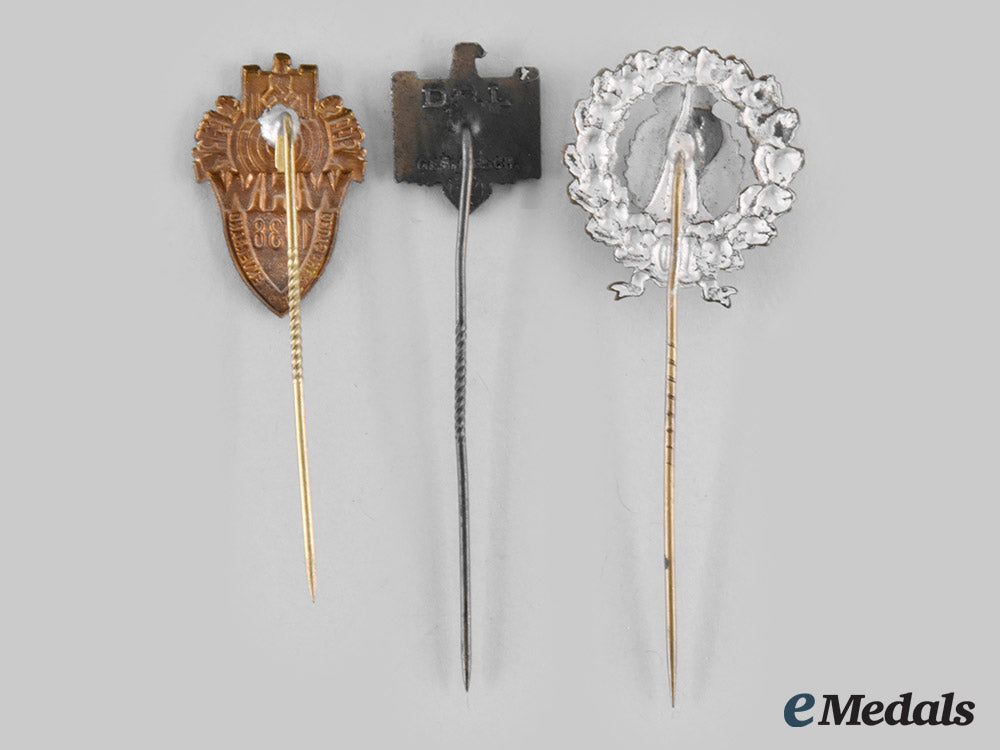 germany,_third_reich._a_lot_of_stickpins_c20_00532_2