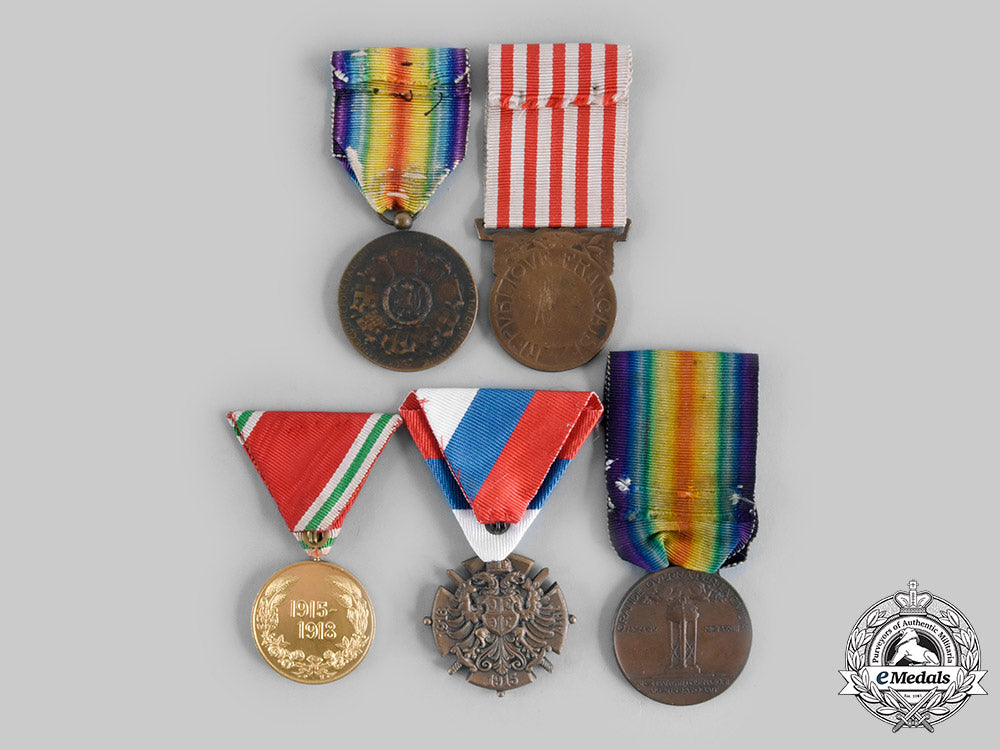 belgium,_bulgaria,_france,_italy,_serbia._a_lot_of_five_first_war_medals_c20_00735_1